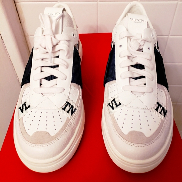Authentic Valentino Garavani Vl7n Mens Sneakers